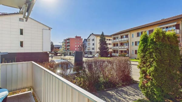 Immobilie in Wettingen - Komfortable 4.5-Zimmer-Wohnung mit praktischer Raumaufteilung - Bild 3