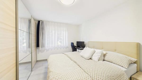 Immobilie in Wettingen - Komfortable 4.5-Zimmer-Wohnung mit praktischer Raumaufteilung - Bild 9