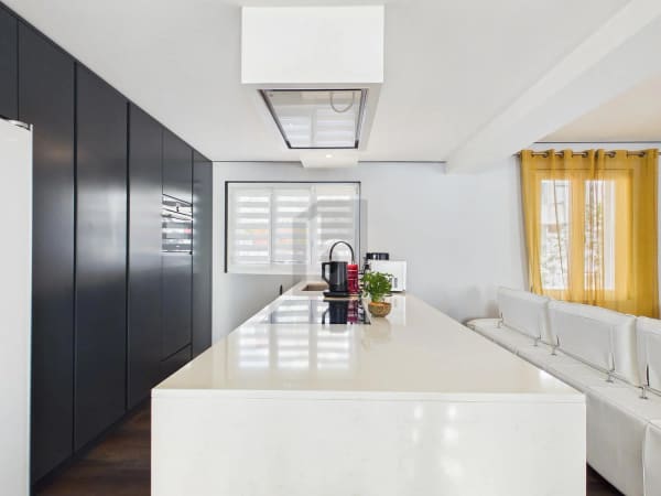 Immobilie in St-prex - BELLE VILLA RÉNOVÉE AVEC 3 APPARTEMENTS ET JARDIN - Bild 1