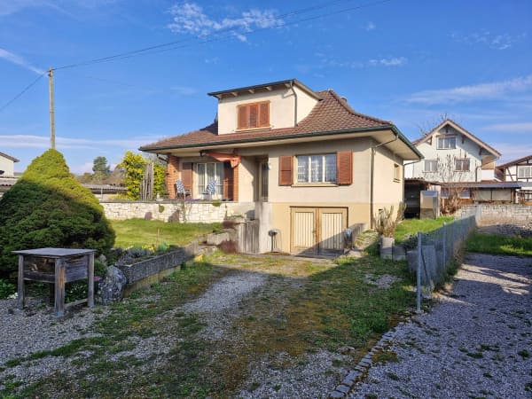 Immobilie in Koppigen - Renovationsbedürftiges Einfamilienhaus in Koppigen - Bild 0