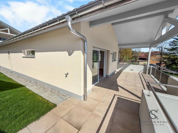 Immobilie in Raperswilen - Hochwertiges Neubau-Einfamilienhaus - niedrige Nebenkosten & durchdacht geplant - Bild 2