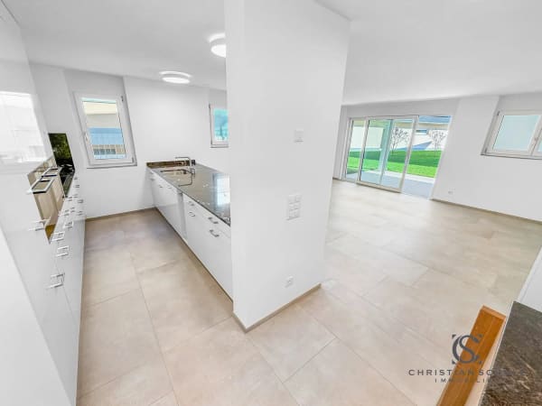 Immobilie in Raperswilen - Traumhafte Aussicht - Neubau-Einfamilienhaus in Helsighausen (TG) â€“ modern & energieeffizient - Bild 3