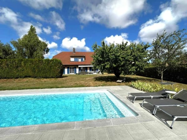 Immobilie in Denens - Maison individuelle de 7.5 piÃ¨ces               Beau jardin avec piscine - Bild 0