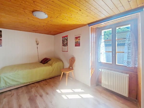 Immobilie in Grône - Grône, maison de 4.5 pièces de 151 m2 avec extérieures verdoyant et 2 places de parc - Bild 11
