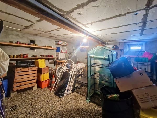 Immobilie in Grône - Grône, maison de 4.5 pièces de 151 m2 avec extérieures verdoyant et 2 places de parc - Bild 14