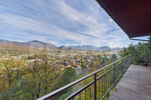 Immobilie in Gravesano - Palazzina di 4 appartamenti con vista aperta - Bild 1