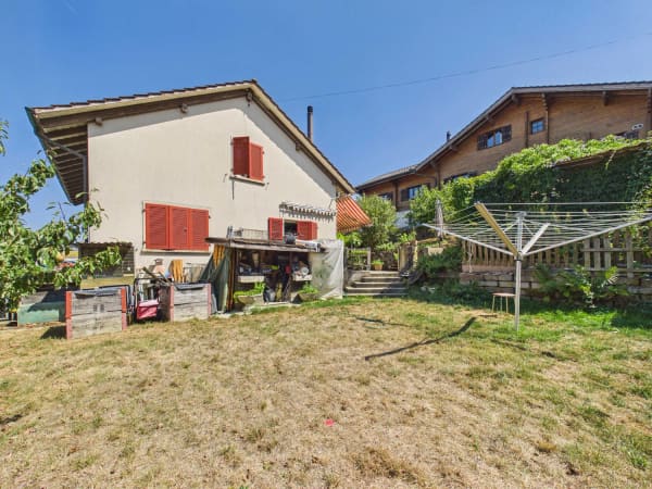 Immobilie in Hellsau - 5.5-Zimmer-Einfamilienhaus mit Garten in Hellsau kaufen - Bild 1