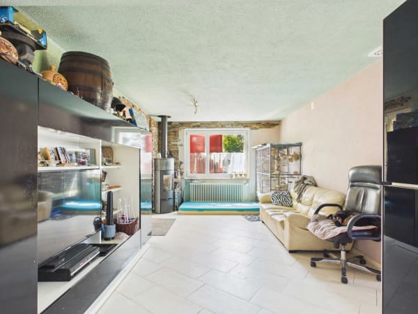 Immobilie in Hellsau - 5.5-Zimmer-Einfamilienhaus mit Garten in Hellsau kaufen - Bild 2