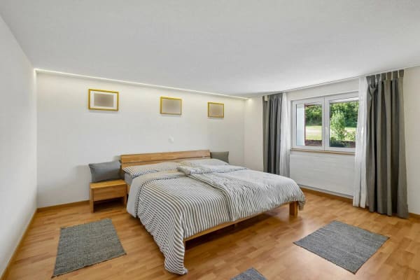 Immobilie in Braunau - Stall, Reitplatz und FÃ¼hranlage sowie Weiden direkt am Haus - Bild 7