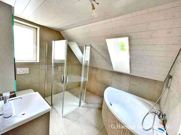 Immobilie in Läufelfingen - Neue, grosszügige 5 bis 7.5-Zi-EFH mit weiter Aussicht in Läufelfingen - Bild 10
