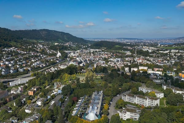 Immobilie in Adliswil - Grosse, moderne 6.5 Zimmer-Wohnung - Bild 12