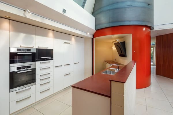 Immobilie in Adliswil - Grosse, moderne 6.5 Zimmer-Wohnung - Bild 2