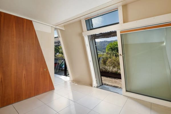 Immobilie in Adliswil - Grosse, moderne 6.5 Zimmer-Wohnung - Bild 3