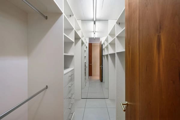 Immobilie in Adliswil - Grosse, moderne 6.5 Zimmer-Wohnung - Bild 5