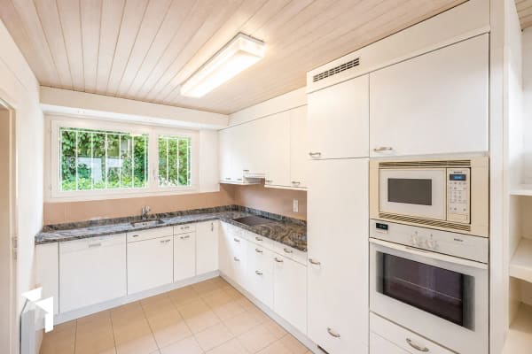 Immobilie in Mörigen - Fehr Immobilien - Gut besonntes 4.5-Zimmer-EFH mit Seesicht - Bild 5