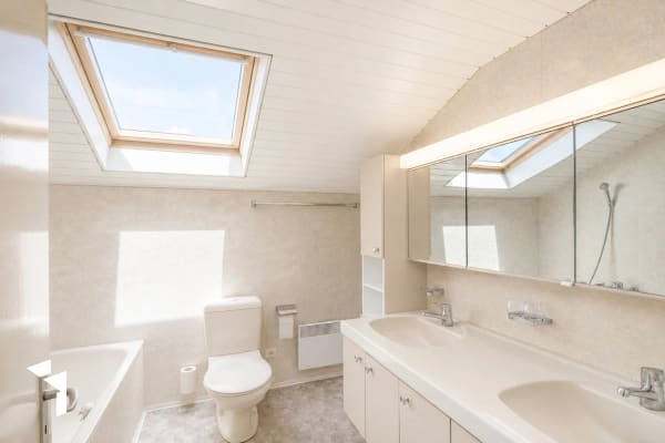 Immobilie in Mörigen - Fehr Immobilien - Gut besonntes 4.5-Zimmer-EFH mit Seesicht - Bild 9