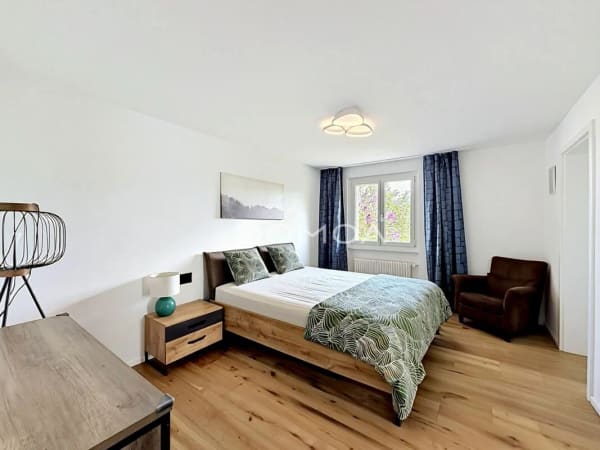 Immobilie in Le Bry - Appartement 5,5 pièces rénové avec rendement - Rez supérieur - Bild 3