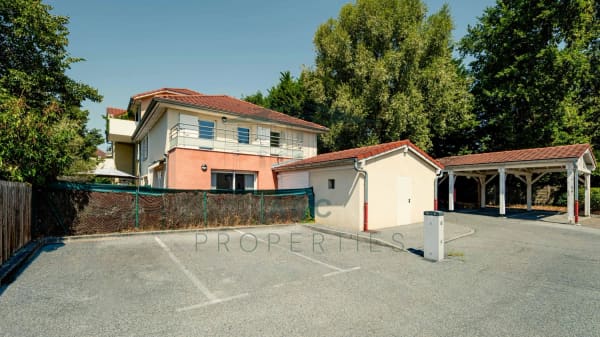 Immobilie in Meyrin - PRÃ‰VESSIN-MOÃ‹NS - MAISON AVEC JARDINS AUX PORTES DE GENÃˆVE - Bild 8