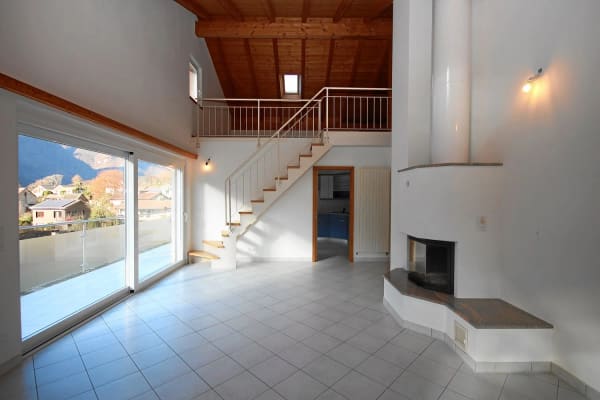 Immobilie in Maggia - 5.5-Zimmer-Maisonette-Eigentumswohnung mit Mansarde und schöner Bergsicht - Bild 0