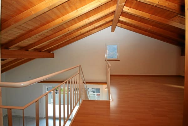 Immobilie in Maggia - 5.5-Zimmer-Maisonette-Eigentumswohnung mit Mansarde und schöner Bergsicht - Bild 6