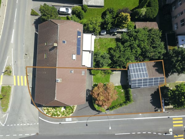 Immobilie in Biglen - Charmantes 6.5-Zimmer Doppeleinfamilienhaus mit Altbau-Flair in Biglen - Bild 12