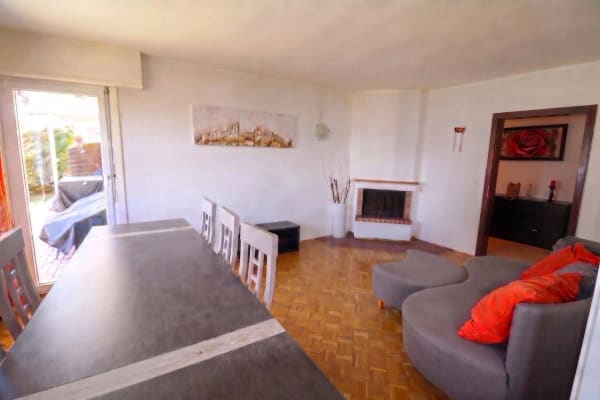 Immobilie in Grandvaux - Appartement avec grand jardin et vue panoramique sur le lac - Bild 8