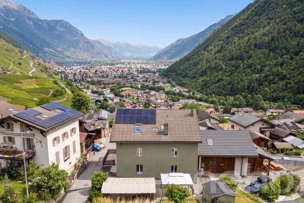 Immobilie in Martigny-croix - Martigny-Combe : Grande maison villageoise de 2 appartements avec vue - Bild 0