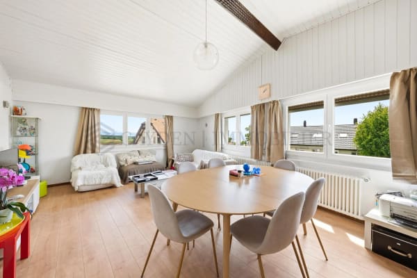 Immobilie in Longirod - EN EXCLUSIVITE - Charmant attique avec vue lac et Mont-Blanc - Bild 0