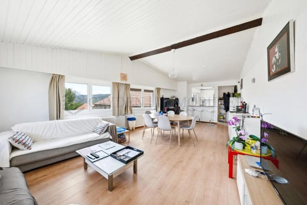 Immobilie in Longirod - EN EXCLUSIVITE - Charmant attique avec vue lac et Mont-Blanc - Bild 3