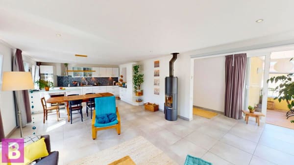 Immobilie in Yens - Esprit maison pour ce superbe triplex familial de 4 chambres à Yens - Bild 0
