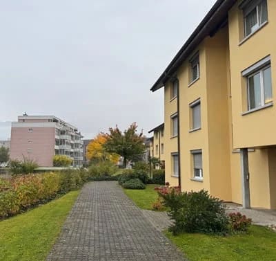 Immobilie in Dulliken - ...greifbar & nahbar - tolle Wohnung mit Balkon... - Bild 1