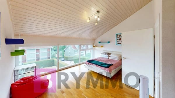 Immobilie in Mont-sur-rolle - Belle échappée sur le lac pour cette maison familiale d’angle à Mont-sur-Rolle - Bild 14