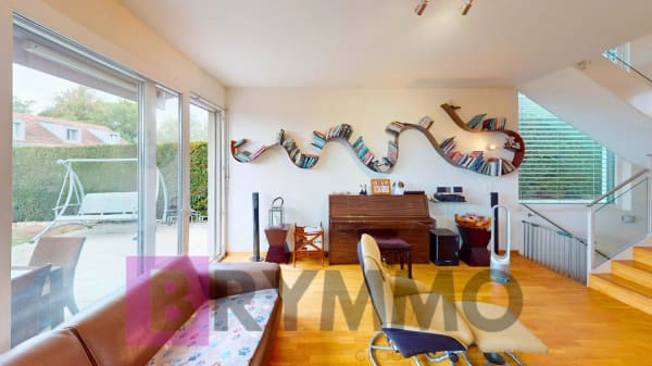 Immobilie in Mont-sur-rolle - Belle échappée sur le lac pour cette maison familiale d’angle à Mont-sur-Rolle - Bild 6