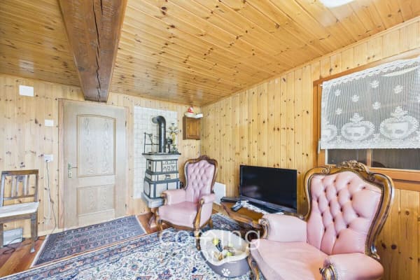 Immobilie in Unterbäch Vs - Sonniges Chalet-Paradies in Unterbäch mit grosszügigem Grundstück - Bild 3