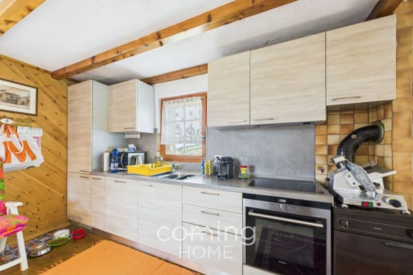 Immobilie in Unterbäch Vs - Sonniges Chalet-Paradies in Unterbäch mit grosszügigem Grundstück - Bild 5