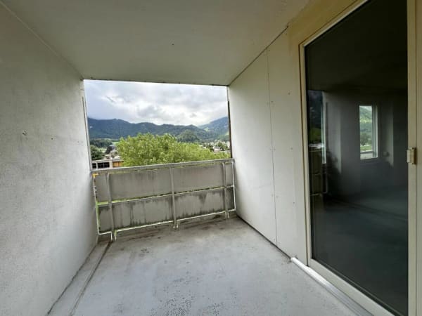 Immobilie in Glarus - 4.5 Zimmer-Wohnung mit Autoabstellplatz - Bild 9