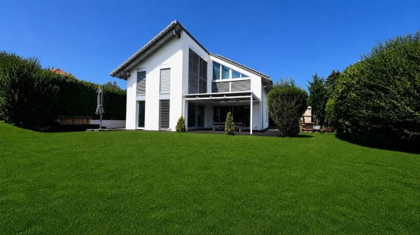 Immobilie in Les Cullayes - Une maison familiale gÃ©nÃ©reuse, lumineuse et pensÃ©e pour le confort au quotidien. - Bild 0