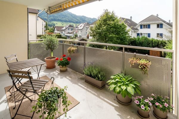 Immobilie in Reichenburg - 3.5 Zimmer Wohnung mit 71 m² mit Balkon und Lift in Reichenburg - Bild 0