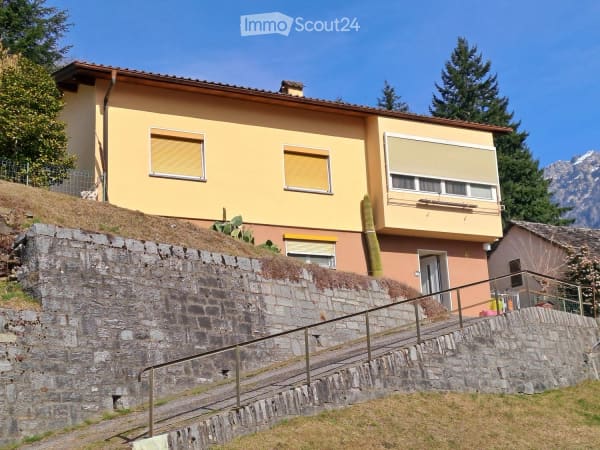 Immobilie in Ponto Valentino - Splendida casa unifamiliare con vista panoramica a Ponto Valentino - Bild 0