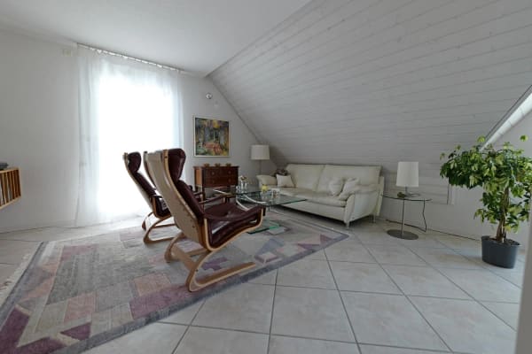 Immobilie in Lohn-ammannsegg - 4.5-Zimmer-Duplex-Wohnung mit Wintergarten - Bild 5