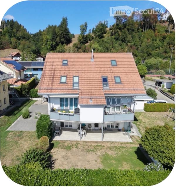 Immobilie in Rüegsauschachen - 4,5-Zimmer-Maisonette-Wohnung mit Galerie, Gartenanteil und Autounterstand – Rüegsauschachen - Bild 0