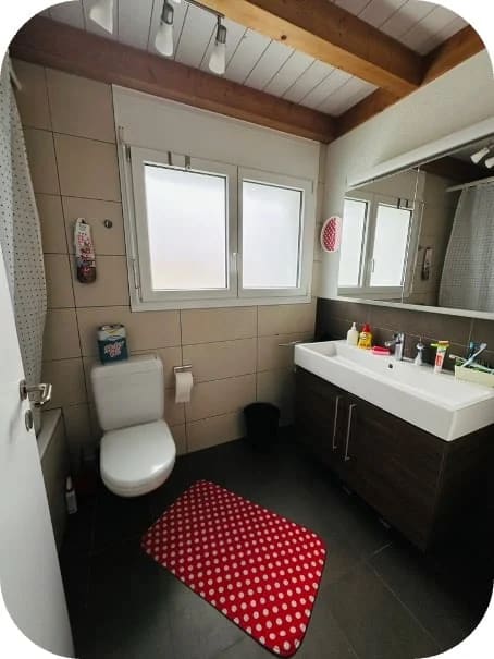 Immobilie in Rüegsauschachen - 4,5-Zimmer-Maisonette-Wohnung mit Galerie, Gartenanteil und Autounterstand – Rüegsauschachen - Bild 9