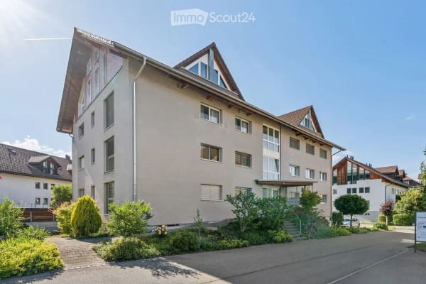 Immobilie in Schwarzenburg - Zentral wohnen, einziehen und wohlfühlen – 4.5-Zimmer-Dachwohnung mit Galerie - Bild 17