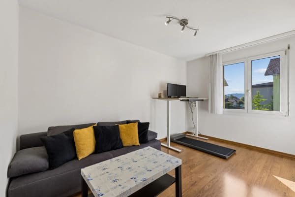 Immobilie in Niederbuchsiten - 4.5-Zimmer-Wohnung mit Cheminée und drei Parkplätzen - Bild 8
