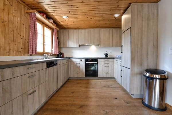 Immobilie in Fiesch - Chalet in Fiesch – Traumhaftes 7.5-Zimmer-Haus mit Bergpanorama - Bild 1