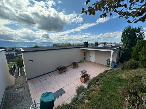 Immobilie in Dürnten - Charmantes 5.5-Zimmer-Terrassenhaus mit traumhafter Aussicht - Bild 12
