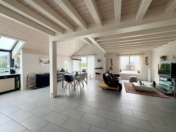 Immobilie in Genolier - Magnifique, lumineux, duplex de standing de 4,5 pièces au coeur de Genolier - Bild 2
