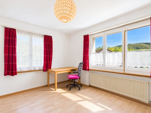 Immobilie in Olsberg - 6-Zimmer-Einfamilienhaus mit 1712m² Grundstück und grossem Entwicklungspotential - Bild 8