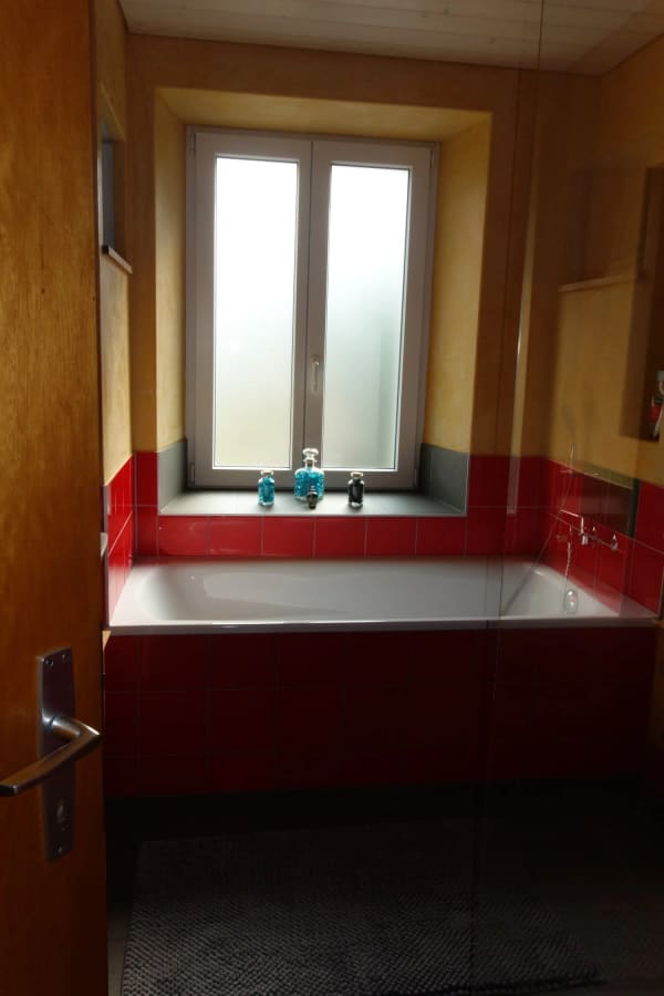 Immobilie in Cormoret - Maison villageoise de 2 appartements 2612 Cormoret - Bild 5