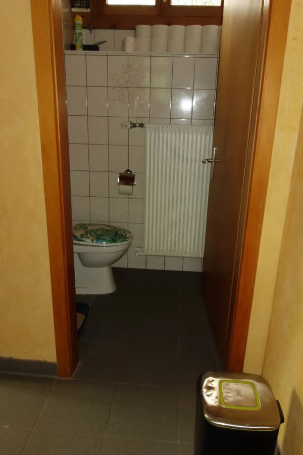 Immobilie in Cormoret - Maison villageoise de 2 appartements 2612 Cormoret - Bild 6